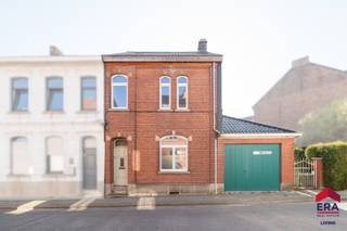 [[ DIT PAND NEEMT DEEL AAN DE ERA OPEN HUIZEN DAG OP 14/3 VAN 13:00 TOT 14:00 ]]Ben je op zoek naar een halfopen woning met 3 slaapkamers, garage en...