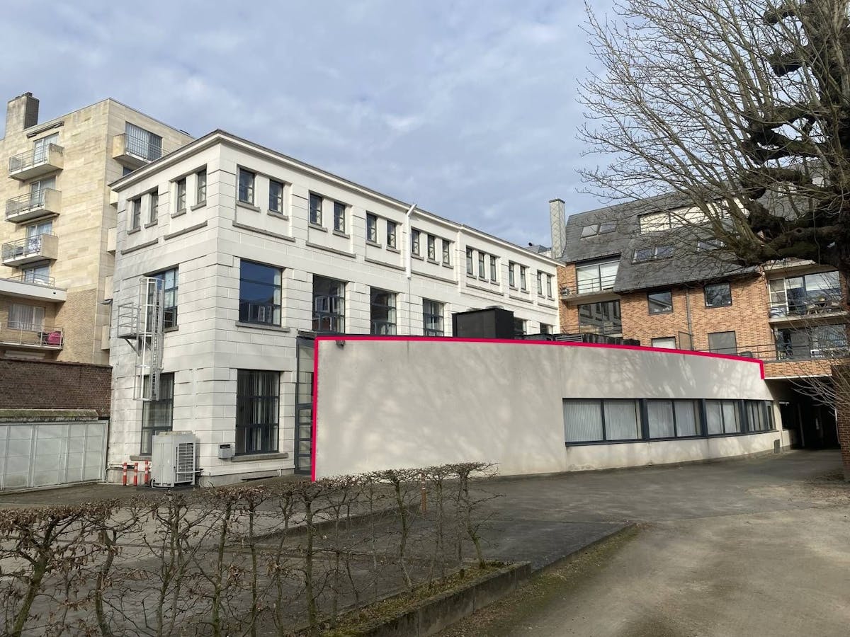 Kantoor met stockageruimte/kelder in centrum Roeselare - foto 2