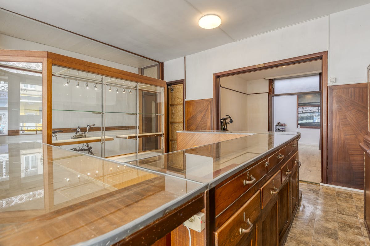 Maison commerciale avec maison arrière à vendre dans le centre d'Anvers - photo 4