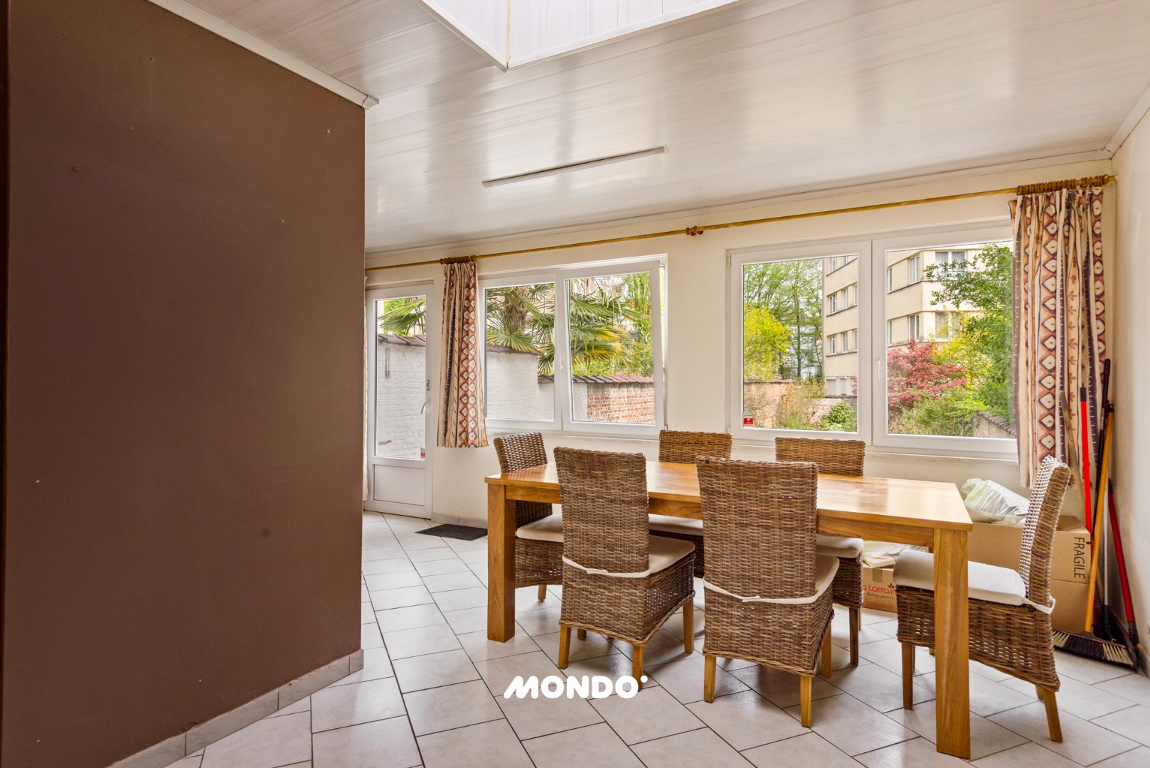 Royale woning, met tuin en garage in het groene Laken - foto 4