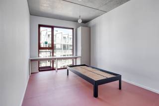 EIGENTIJDSE STUDENTENKAMER TE ANTWERPEN Residentie John Martin is gelegen in de Tulpstraat/Klamperstraat te 2060 Antwerpen. De naam van de residentie...