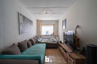 Algemeen bezoekmoment op zaterdag 12 Juli van 10u00 - 13u00 // Aanmelden verplichtDeze energiezuinige woning met 2 slaapkamers en gezellige zonnige...