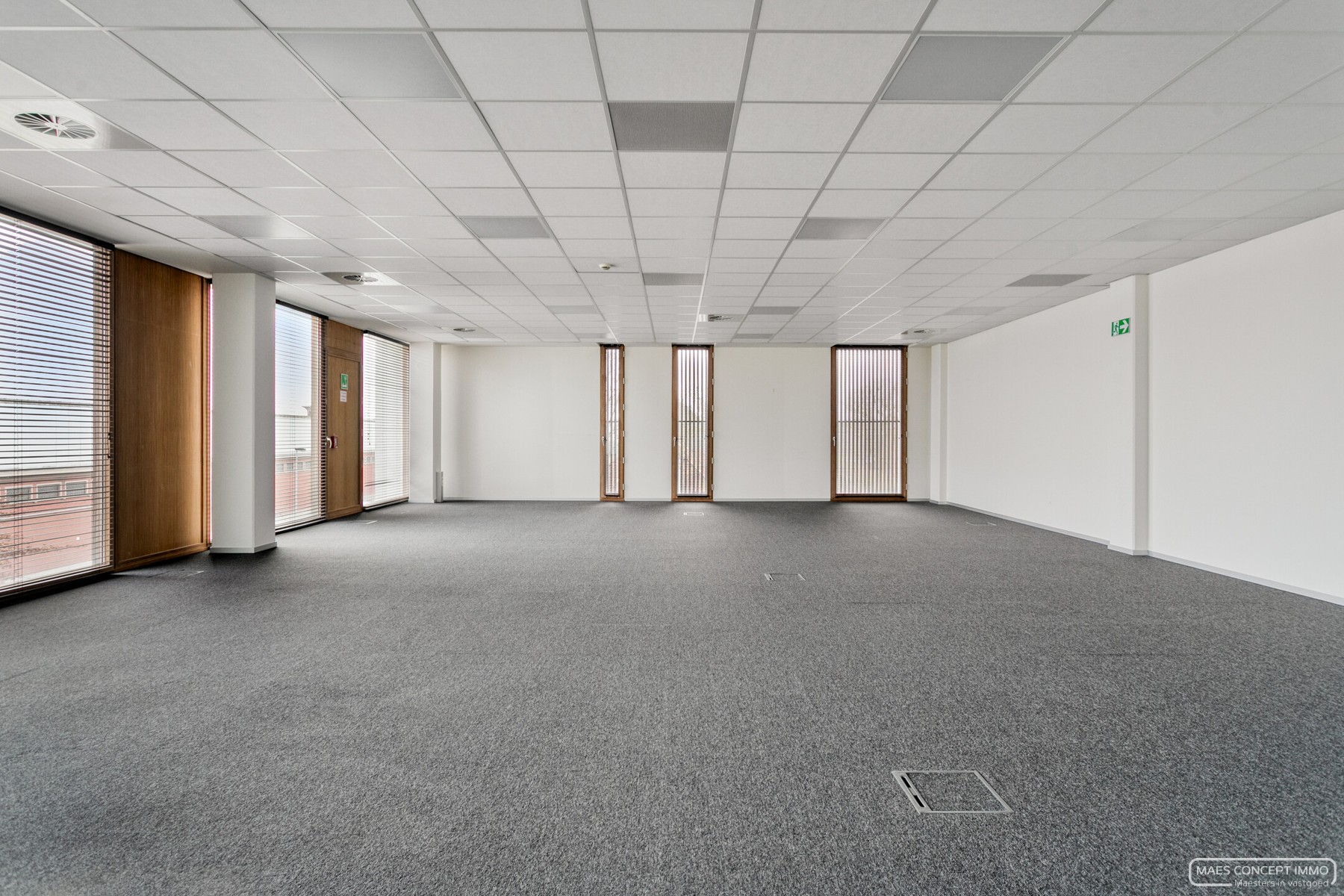 Kantoorruimte 195 m2 te koop vlakbij bij E17 te Zwevegem - foto 4