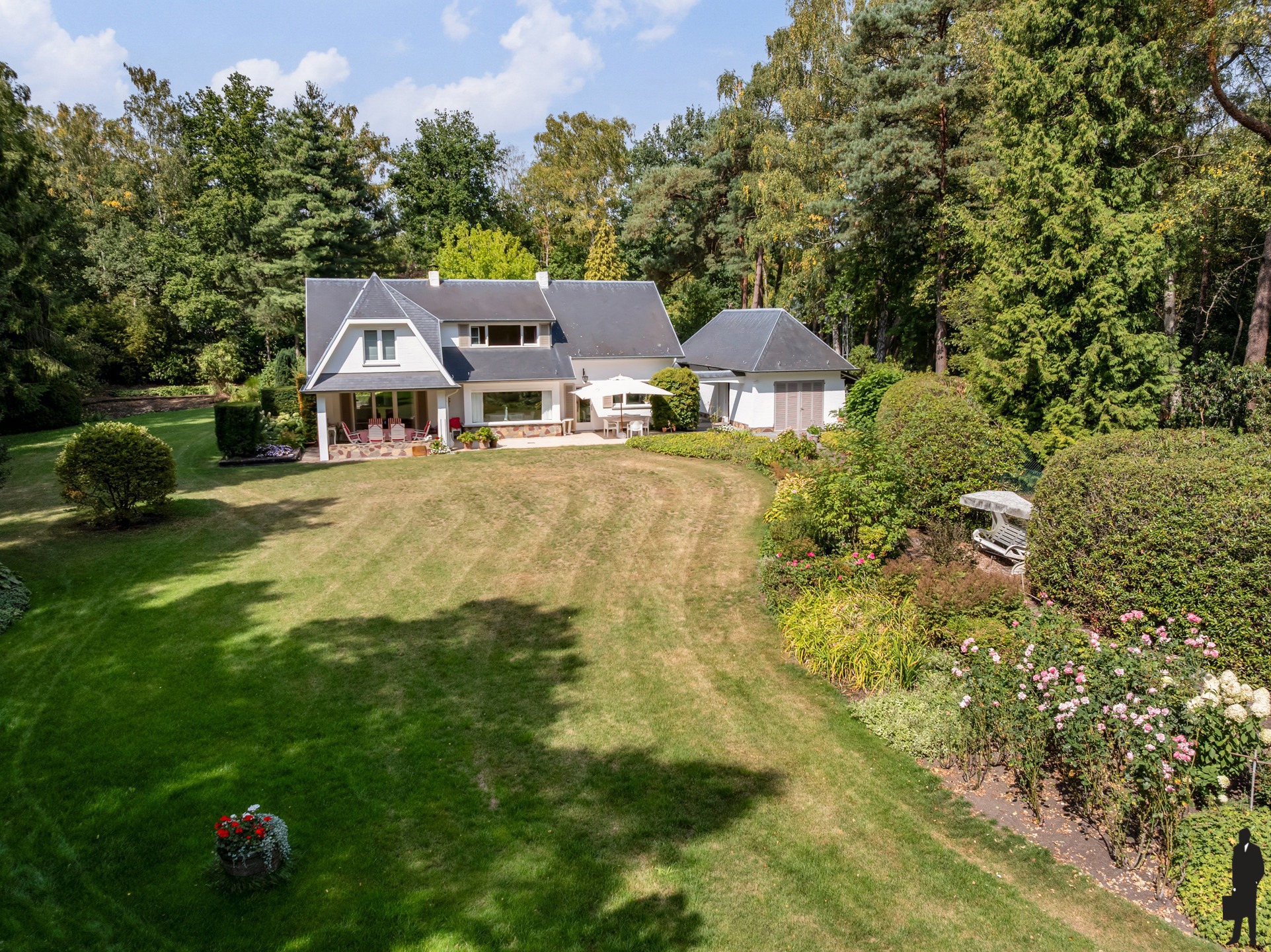 House for sale in Brasschaat with 3 bedrooms - photo 1