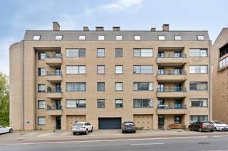 Verschillende binnen staanplaatsen te koop in Kessel-LoDe parkings zijn afgesloten met een elektrische poort.De staanplaatsen hebben volgende...