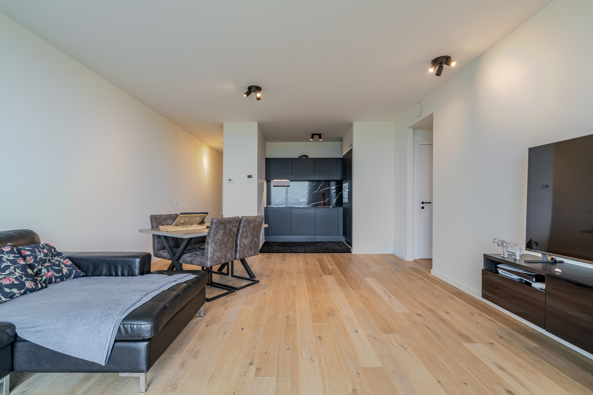 Appartement met panoramisch uitzicht op Linkeroever - foto 3