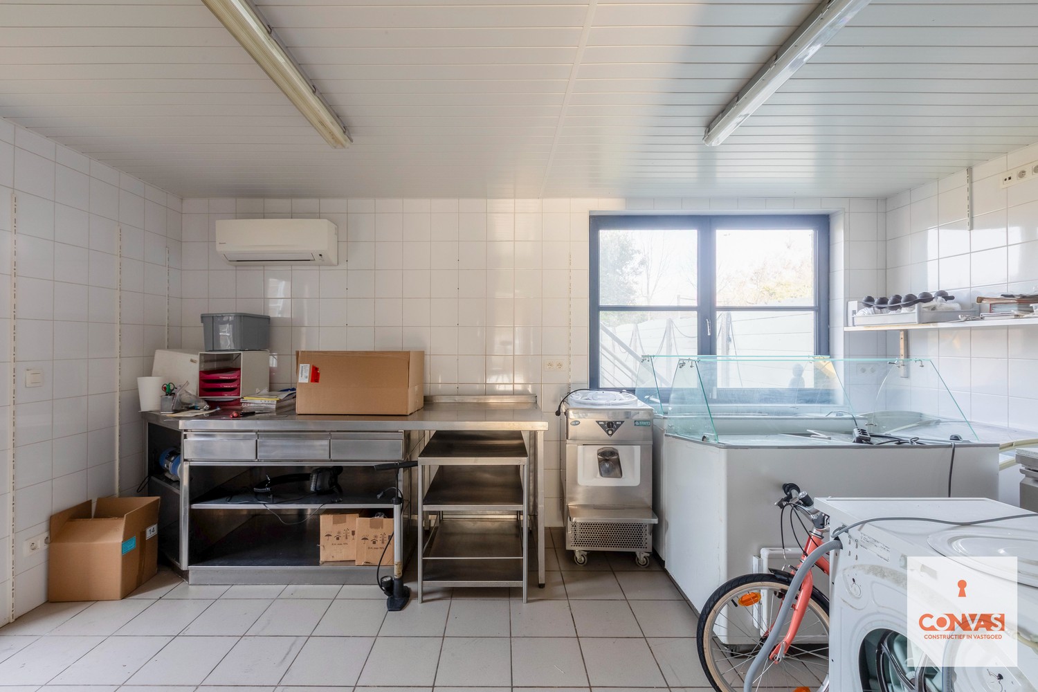 Goedgelegen handelspand met ruime woonst en tuin - photo 5