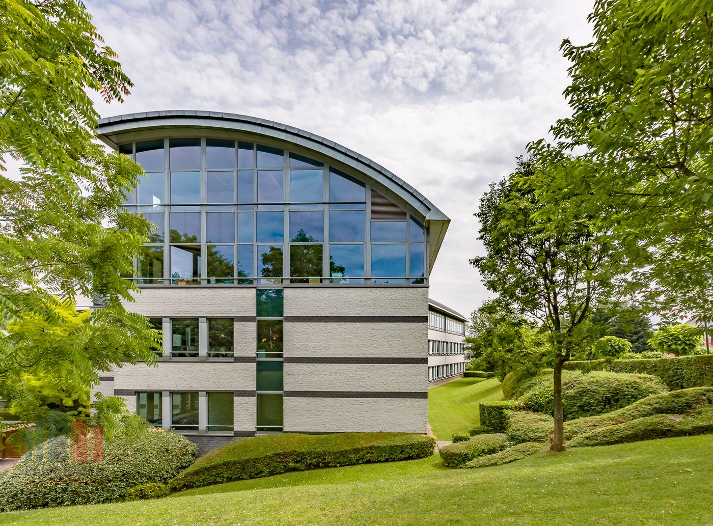 Kantoor van 250 m² op 2 min van de R0 te Jette - foto 4