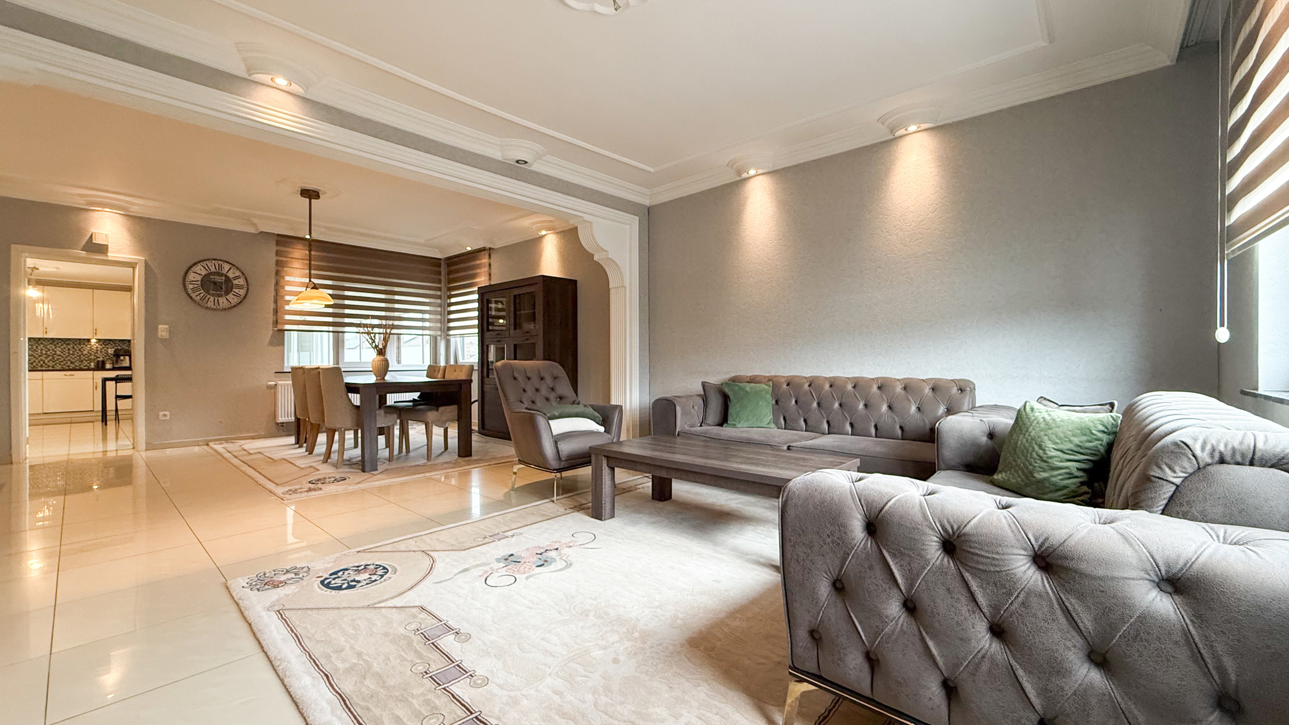 Halfopen woning met tuin en dubbele garage in H-Z! - foto 3