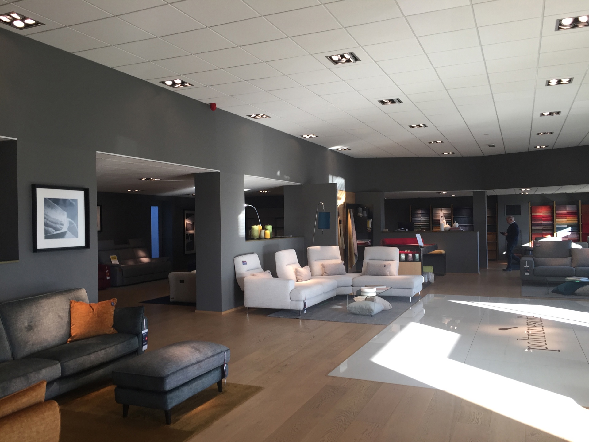 Commercial for rent in Aartselaar - photo 2