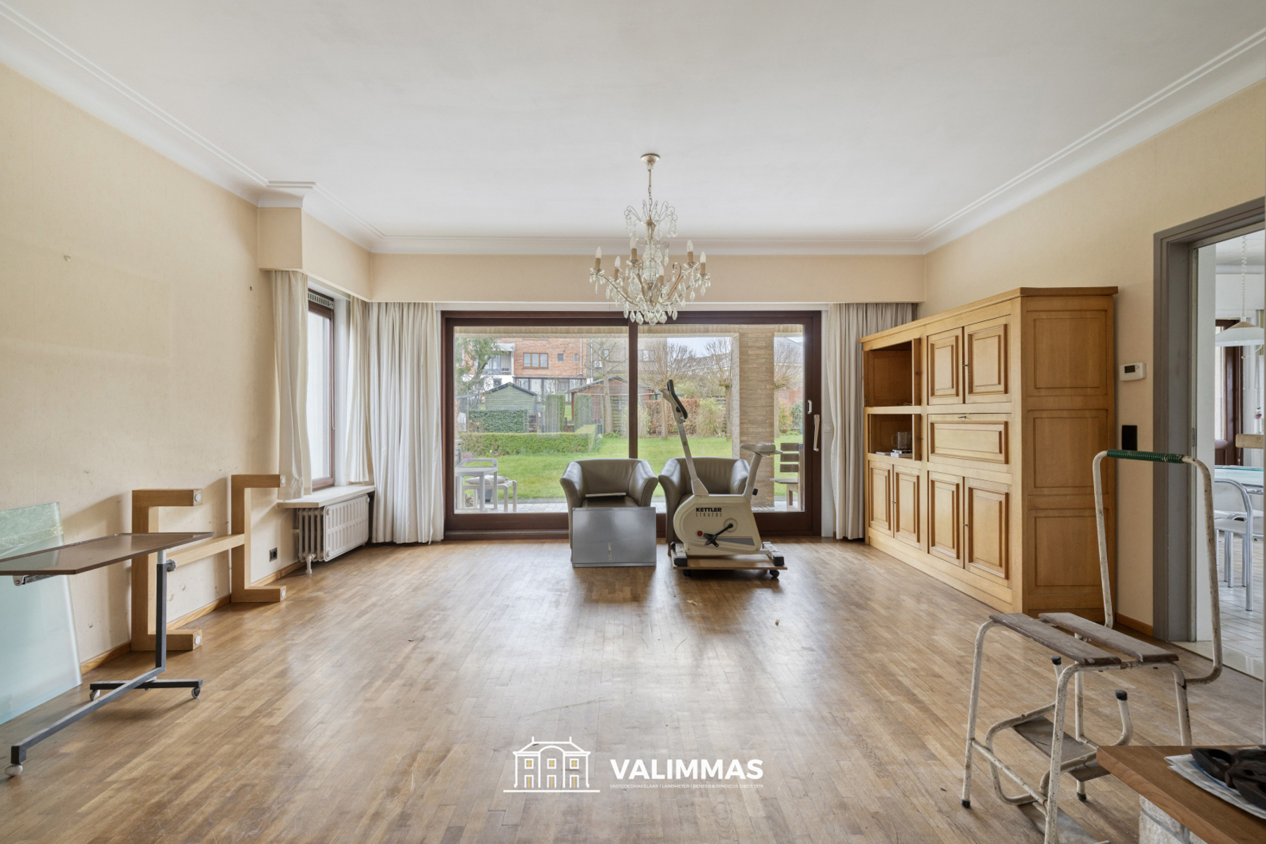 Ruime en zeer verzorgde villa met garage en mooie tuin... - foto 4