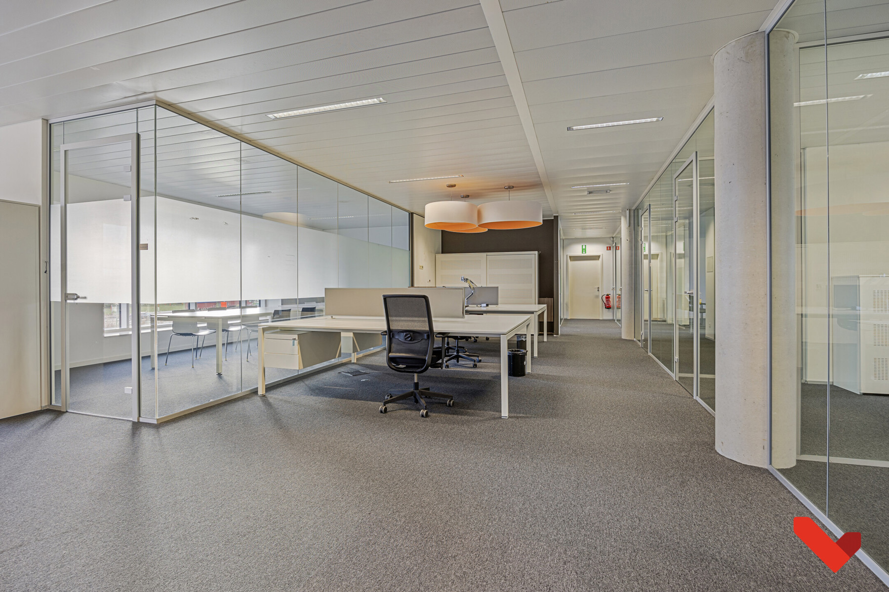 Commercial à louer à Louvain - photo 5