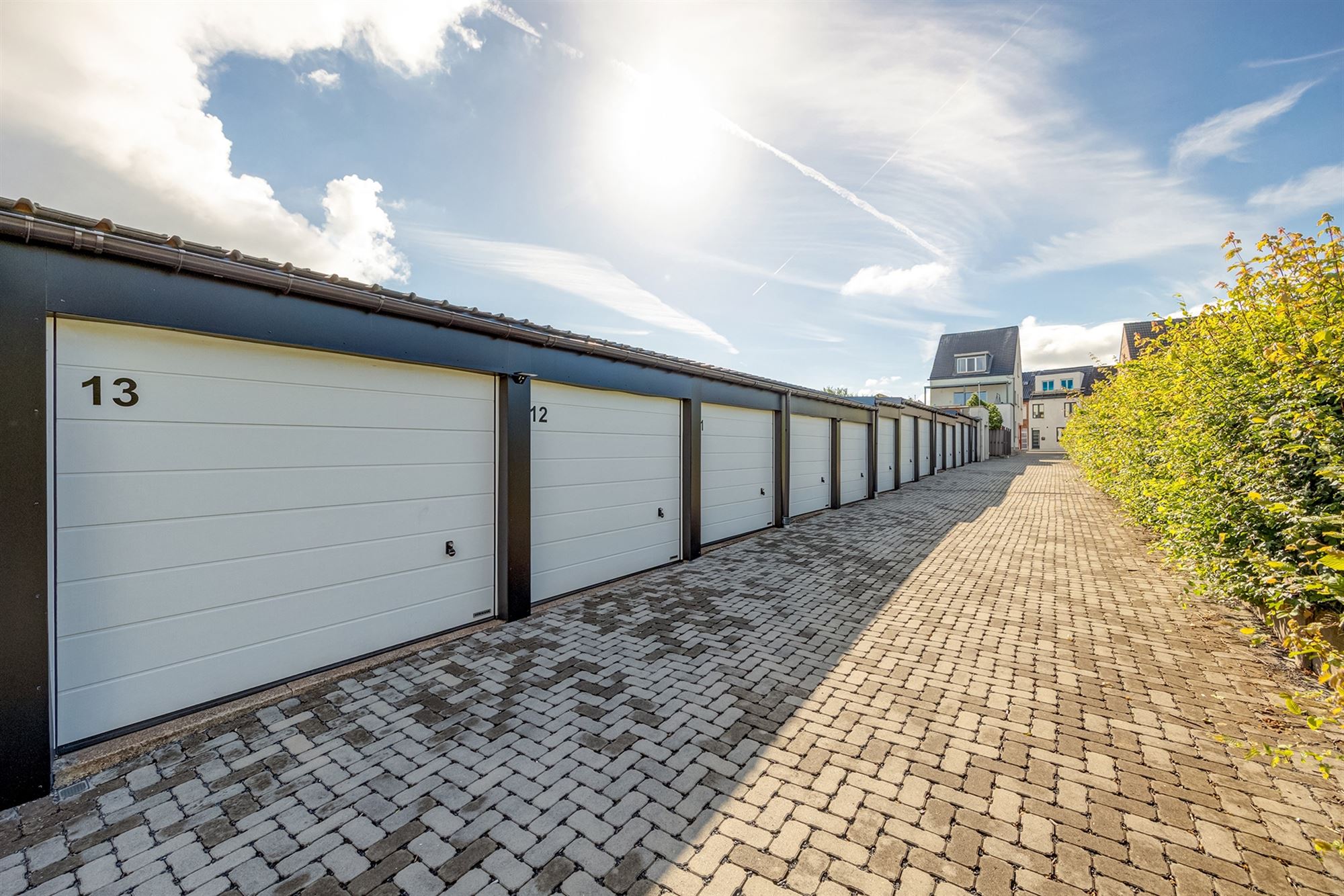 6 verhuurde garages – investering nabij Brussel - foto 5