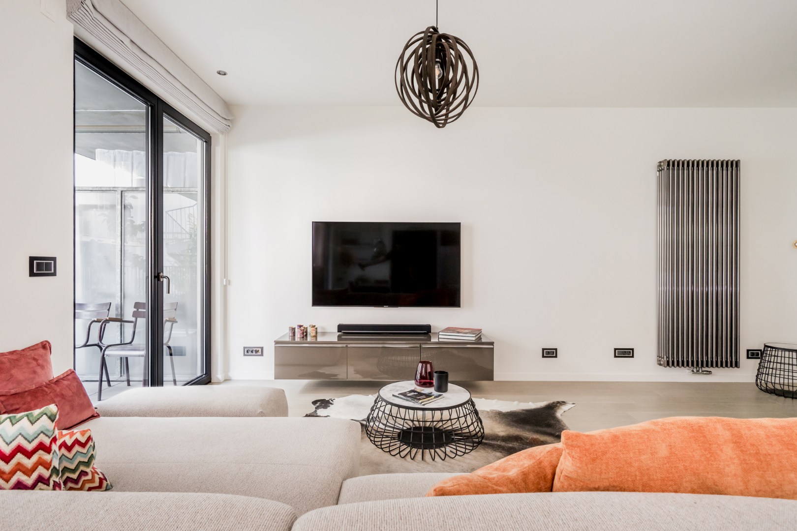 Stijlvol wonen in het hart van de Cadix-wijk - foto 2