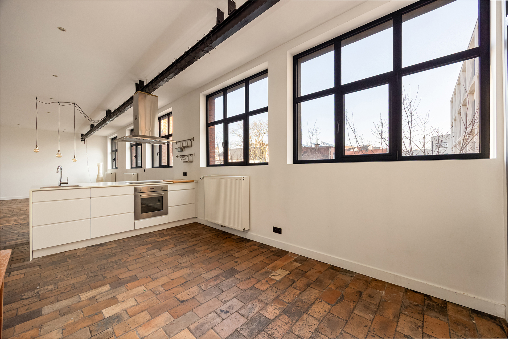 Ruim 2-slaapkamer appartement in achtergebouw - foto 3