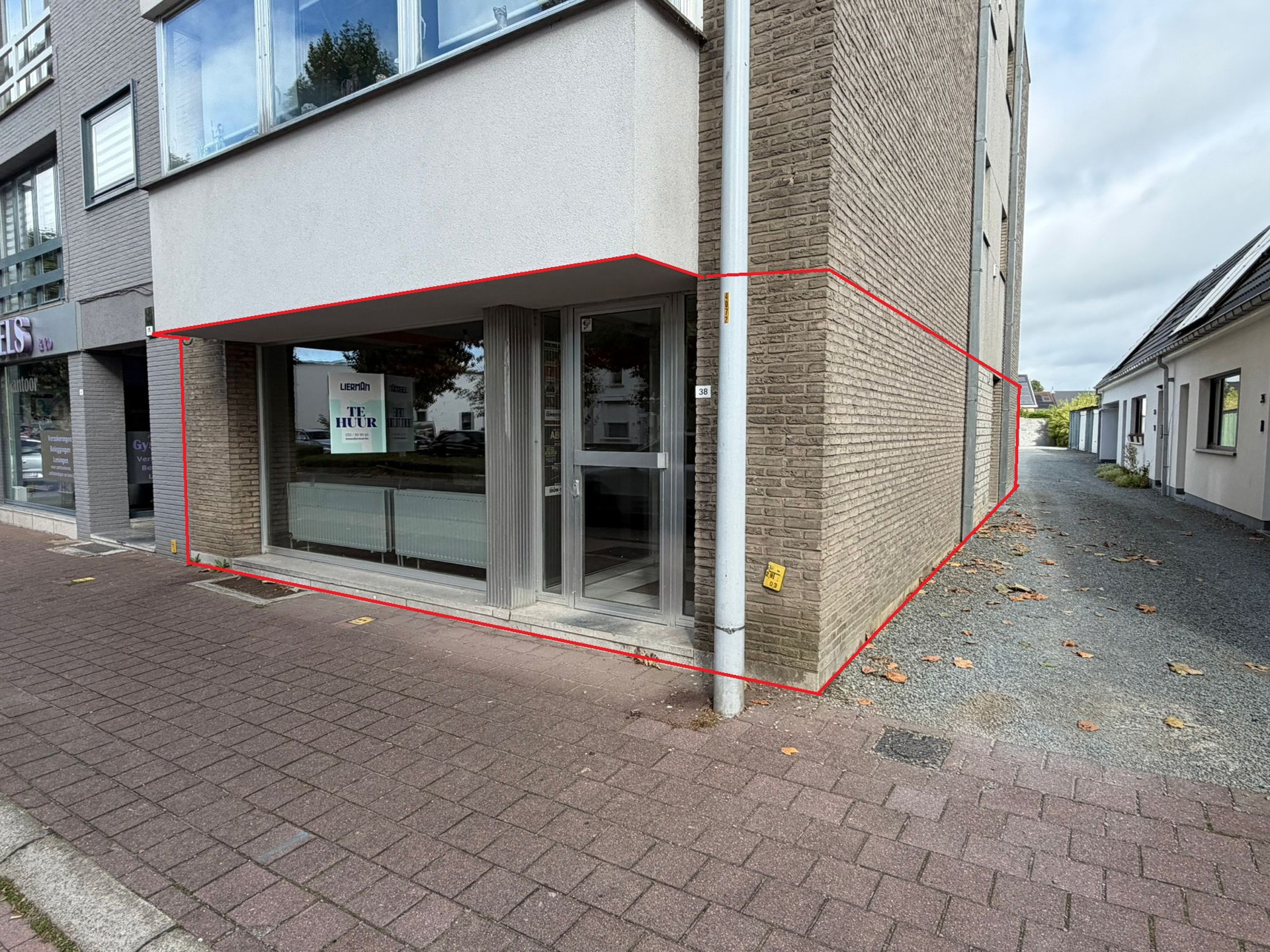 Commercial for rent in Herzele