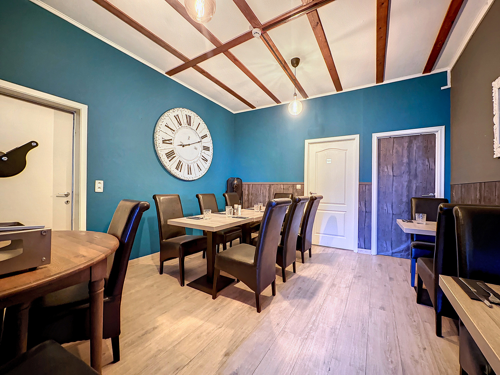 Commercial à louer à Hélécine - photo 4