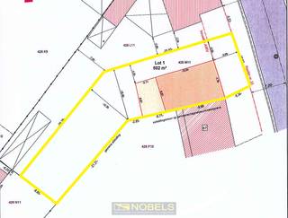 VEELZIJDIG PERCEEL BOUWGROND VAN 502 M² op een VLOT BEREIKBARE LIGGING van Zottegem. Dit ZUIDWESTELIJK GEORIËNTEERDE PERCEEL biedt de perfecte...