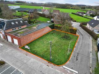 Voor meer info of een bezoek, bel 053 59 49 32. VOLLEDIG VERGUNDE Projectgrond voor de realisatie van vier kwalitatieve entiteiten te koop...