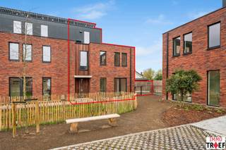 Deze nieuwbouwwoning is gelegen in woonproject Nieuw Haagem in Oudegem/Dendermonde, is zeer rustig en toch vlakbij winkels, scholen,...