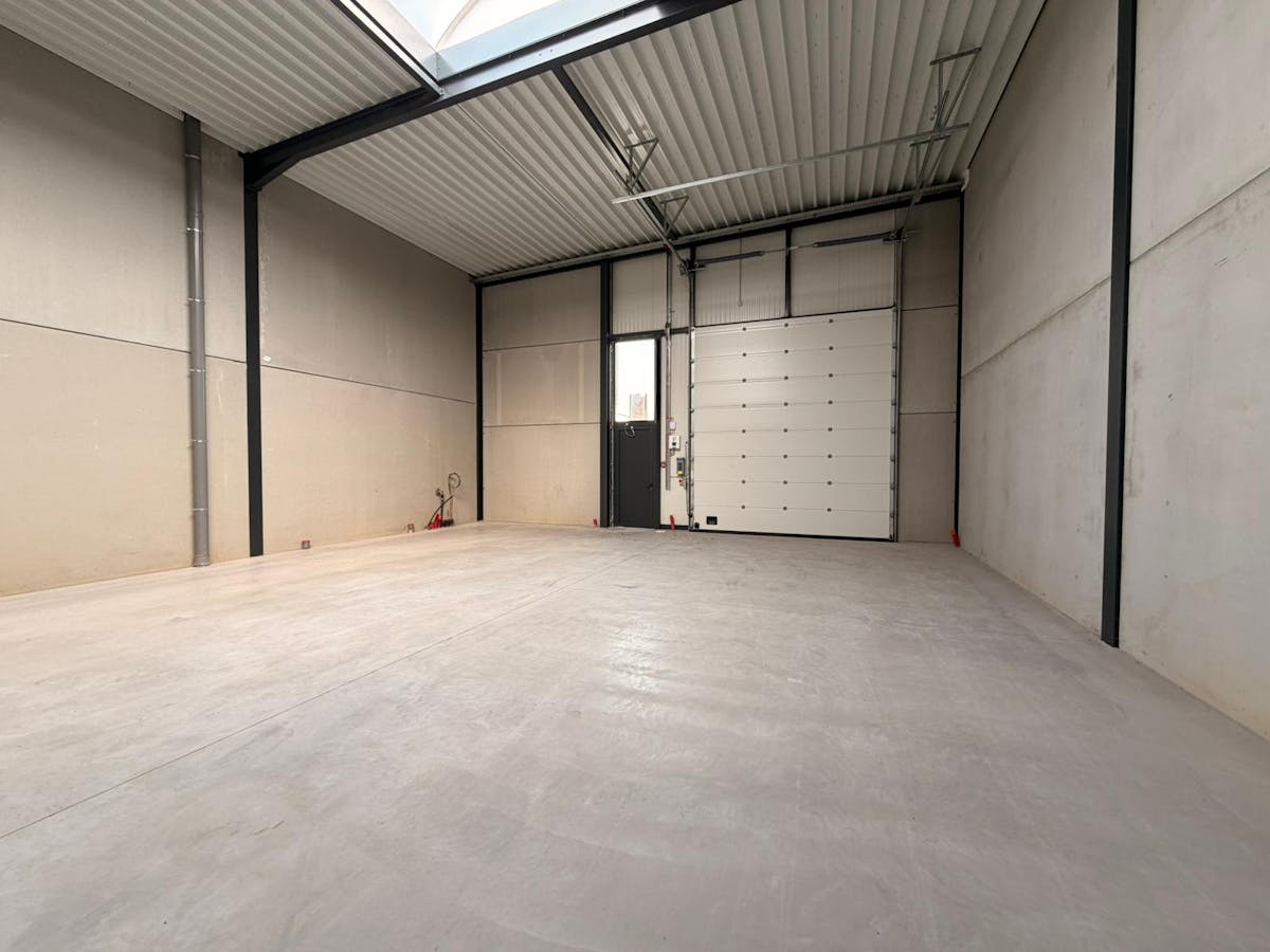 Nieuwbouw KMO-Unit (198 m²) te huur te Pittem - foto 5