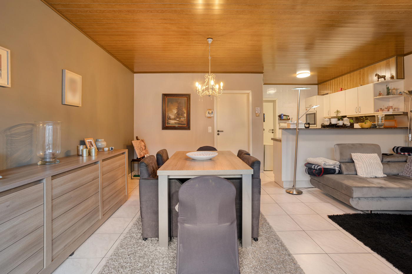 Instapklaar 2-slaapkamerappartement met terras – ideaal als opbrengsteigendom - foto 3