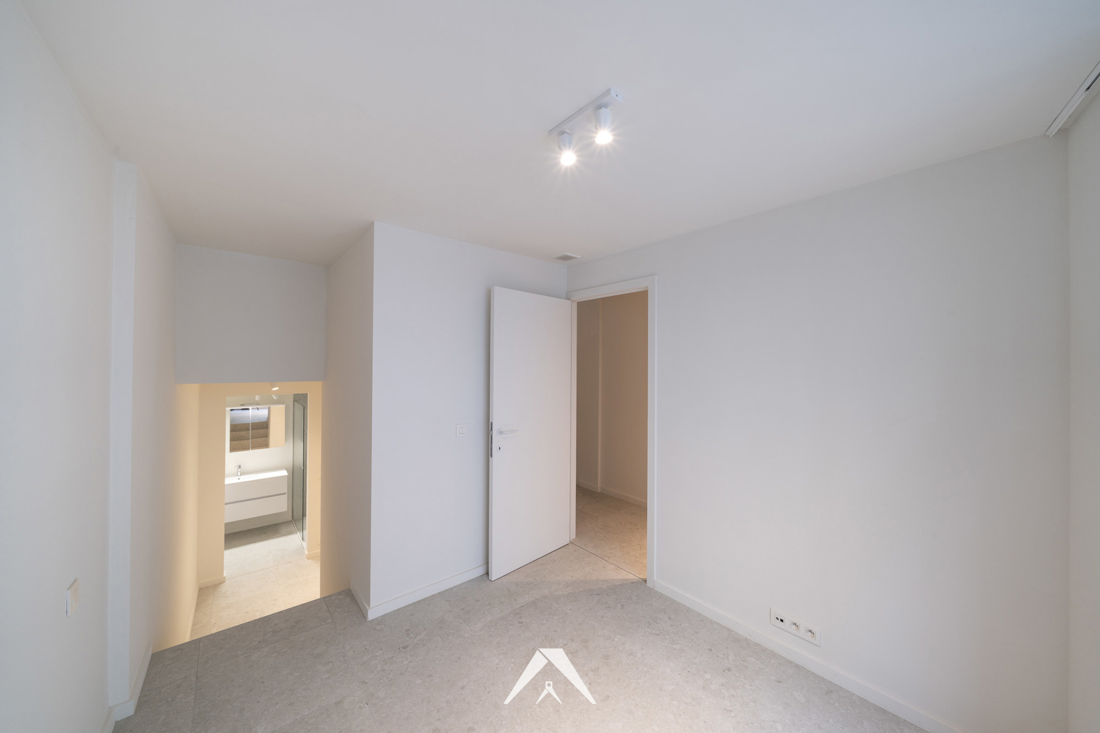 House for rent in Kortrijk with 2 bedrooms - photo 4