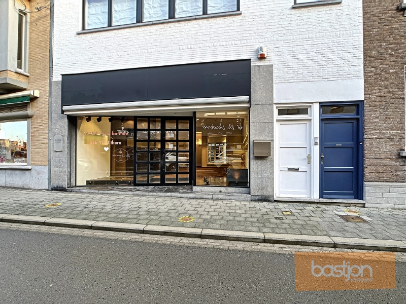 Centraal gelegen handelspand met opslagruimte - photo 4