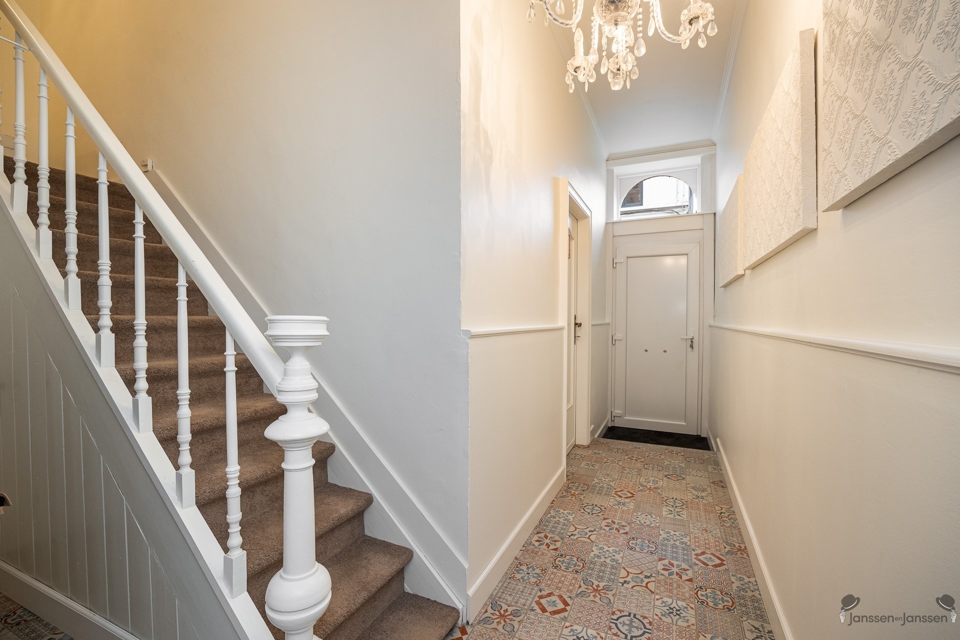 Prachtig gerenoveerd herenhuis in hartje Hamme  - foto 2