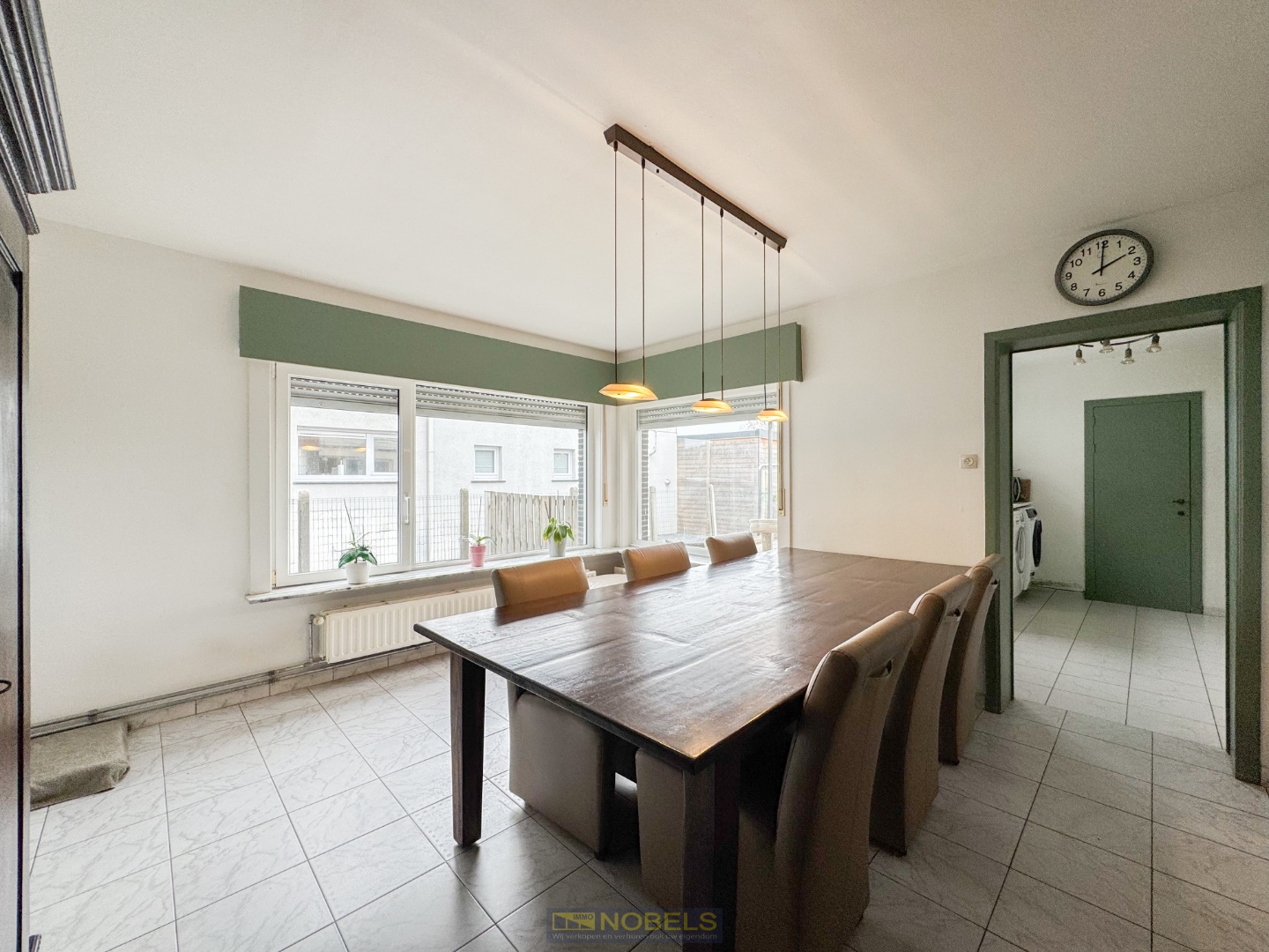 Te koop, Te renoveren gezinswoning met ruime tuin te Oudenaarde! - foto 2