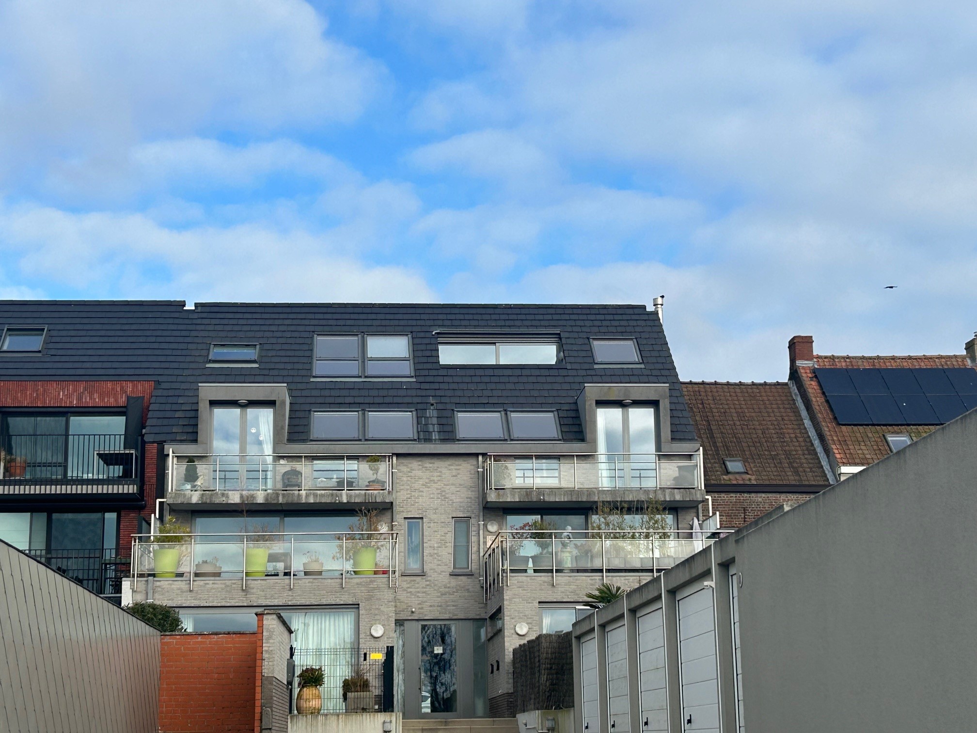 Zonnebeke - Appartement met 2 slaapkamers en terras - foto 2
