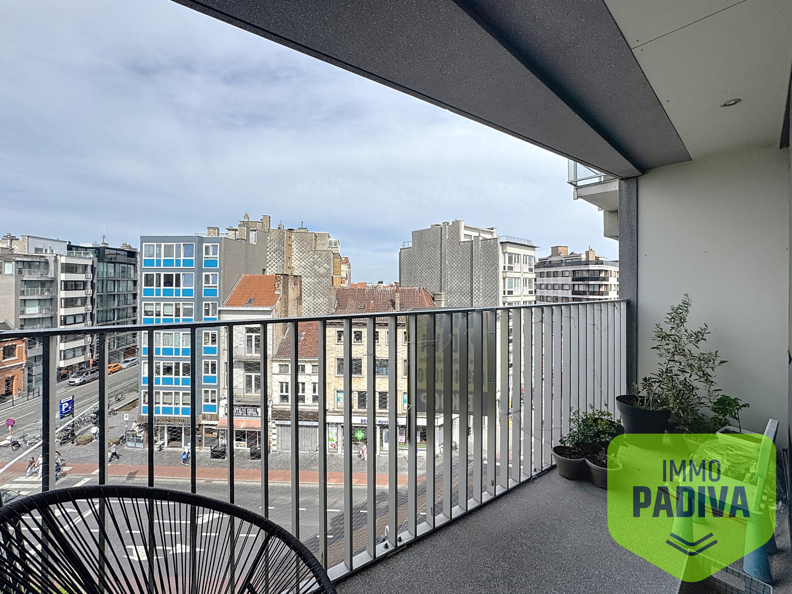 Centraal 2-slaapkamerappartement in Oostende - foto 3