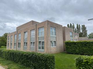 Gezellige assistentiewoning van ca. 29 m² gelegen in Residentie De Maalbeek te Grimbergen. Deze praktische flat omvat een lichtrijke leefruimte...