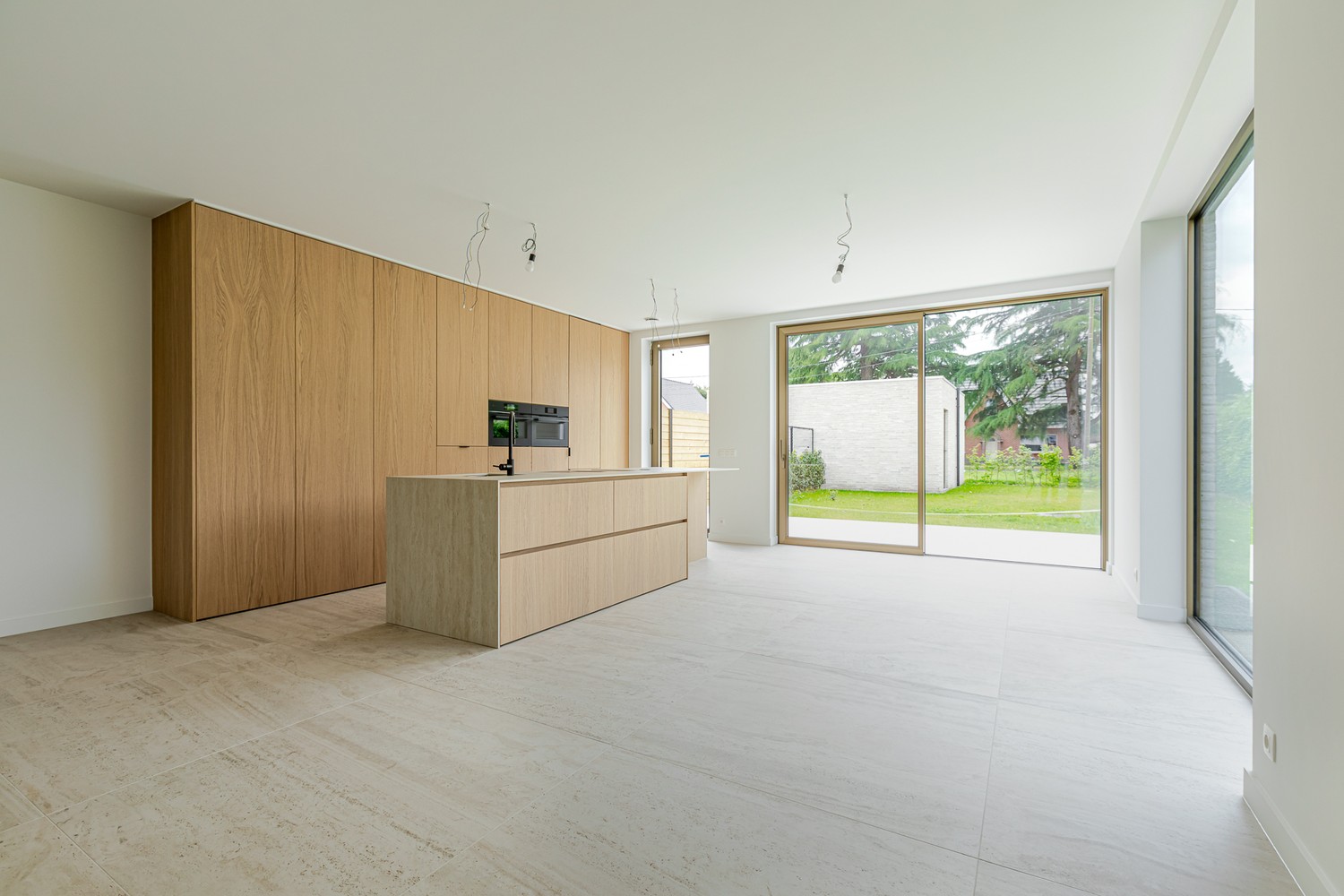 Ruime HOB nieuwbouwwoning met 3 slaapkamers , luxueus afgewerkt . - foto 5