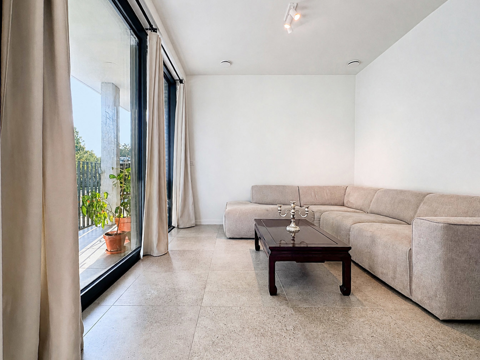 Gelijkvloers appartement met gezellig terras - foto 5