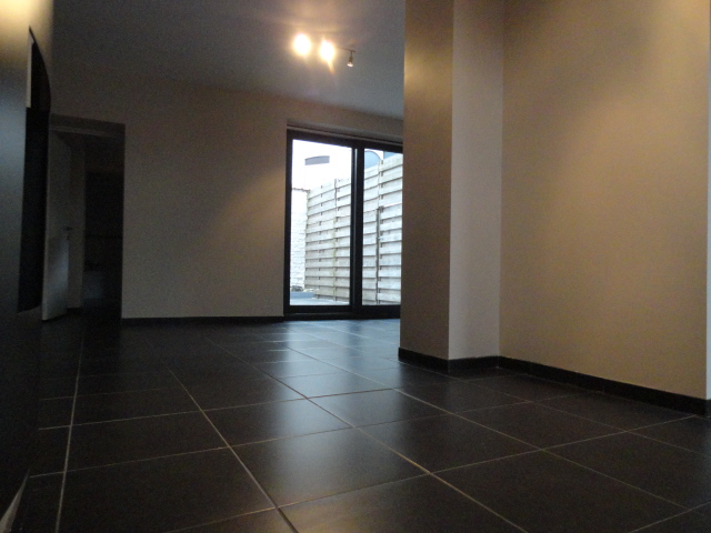 woning met 2 slaapkamers en terras/tuin te Menen - foto 3