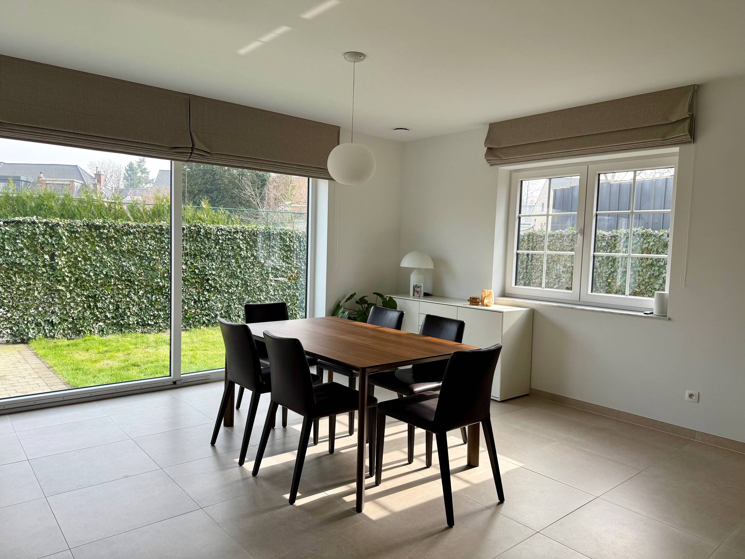 Appartement te koop in 'S Gravenwezel met 2 slaapkamers - foto 2