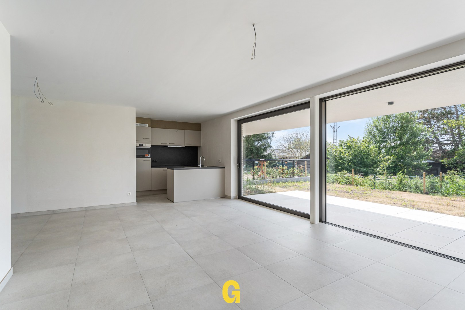 Gelijkvloers nieuwbouwappartement in residentie Bella Vista met 1 slaapkamer en terras en tuin met blijvend zicht op achterliggend groen, vlakbij het centrum. - foto 4