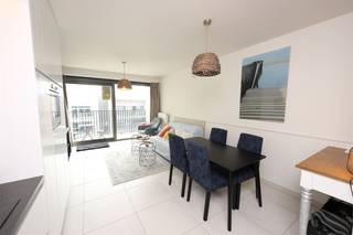 Dit subliem appartement is gelegen in de ‘Crystal Residence’ ligt vlakbij het schitterende strand van Oostende. Ideaal voor mensen die op zoek...