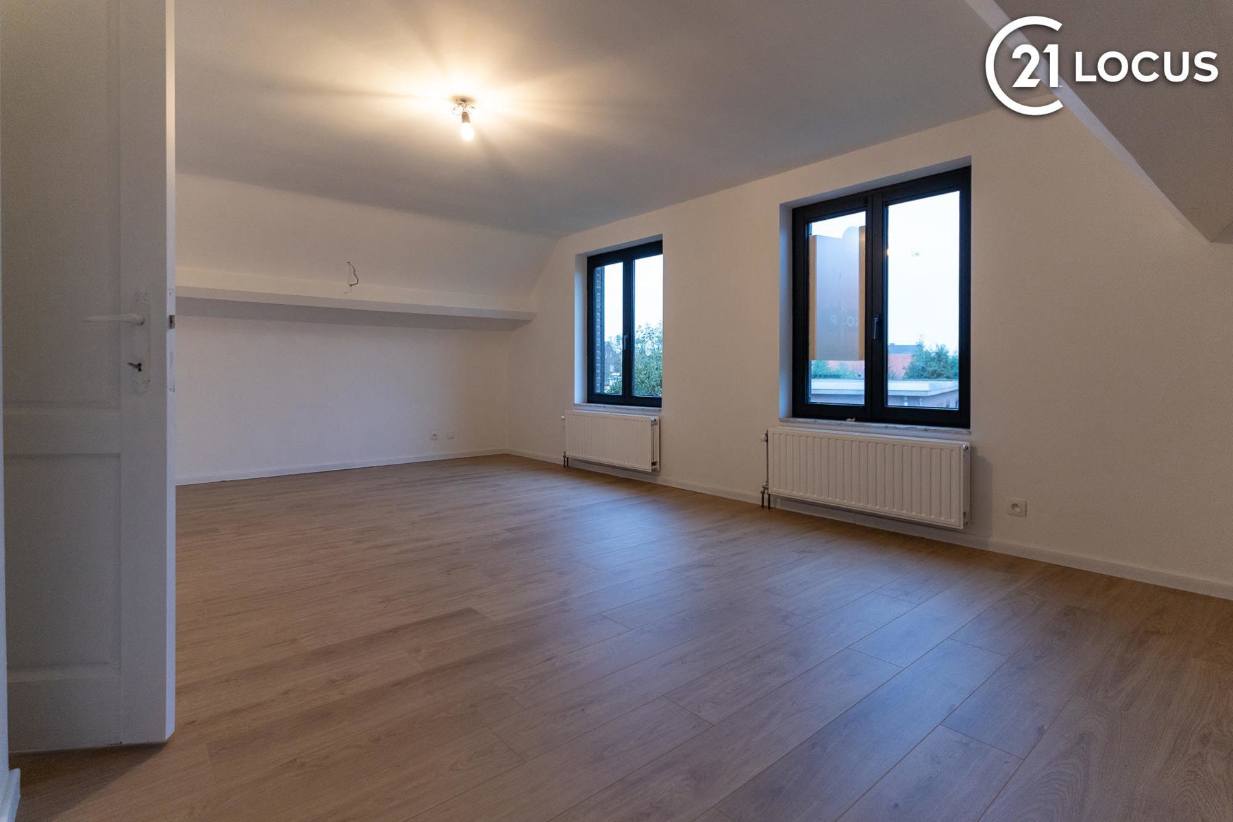 House for sale in Beveren-Kruibeke-Zwijndrecht with 4 bedrooms - photo 5