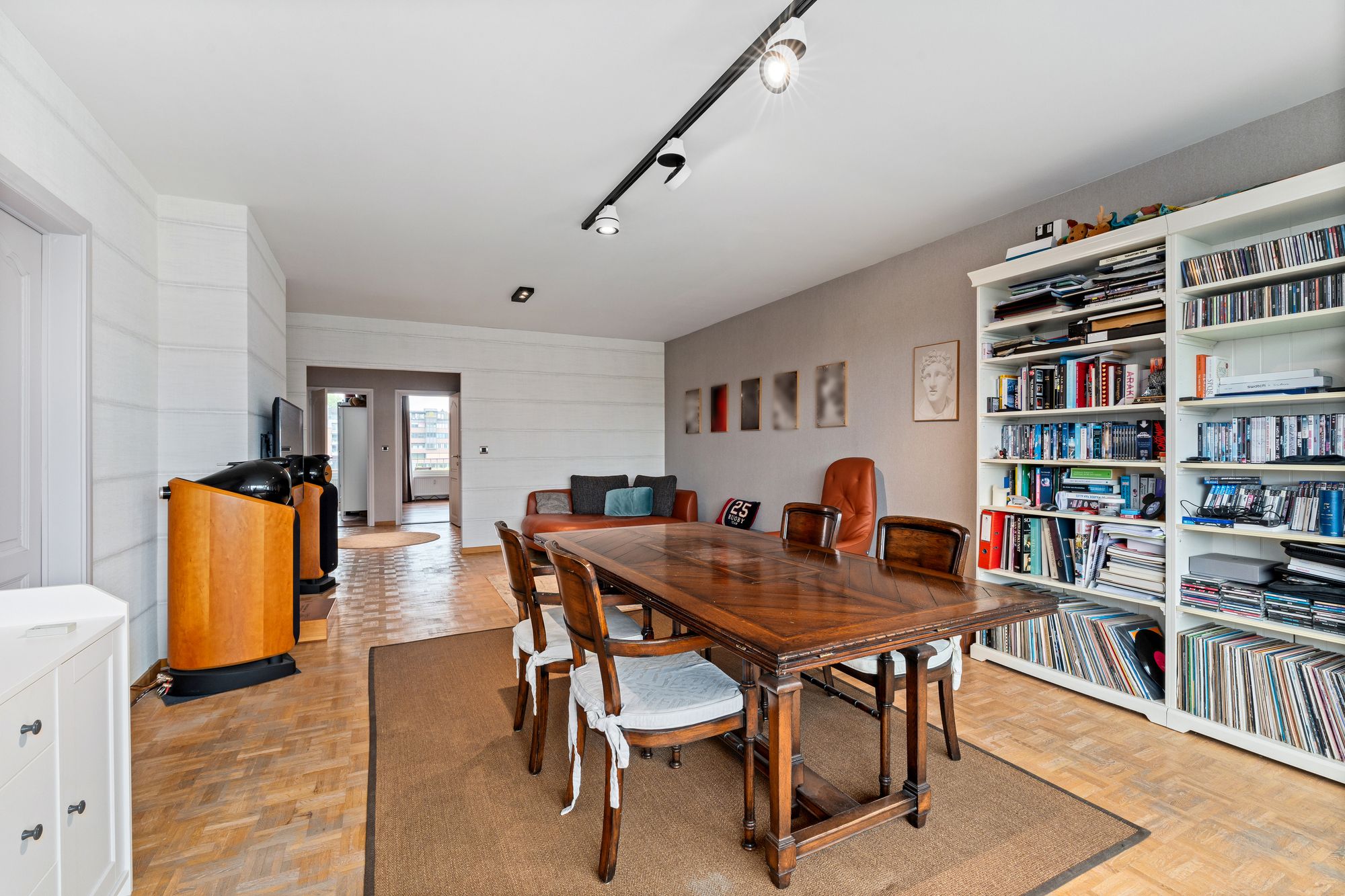 2-slaapkamerappartement in Gent met garagebox te koop - foto 4