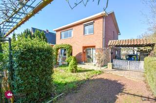 Te renoveren vrijstaande woning op rustige toplocatie in Boortmeerbeek Ben je op zoek naar een rustig gelegen woning op een uitstekende locatie in...