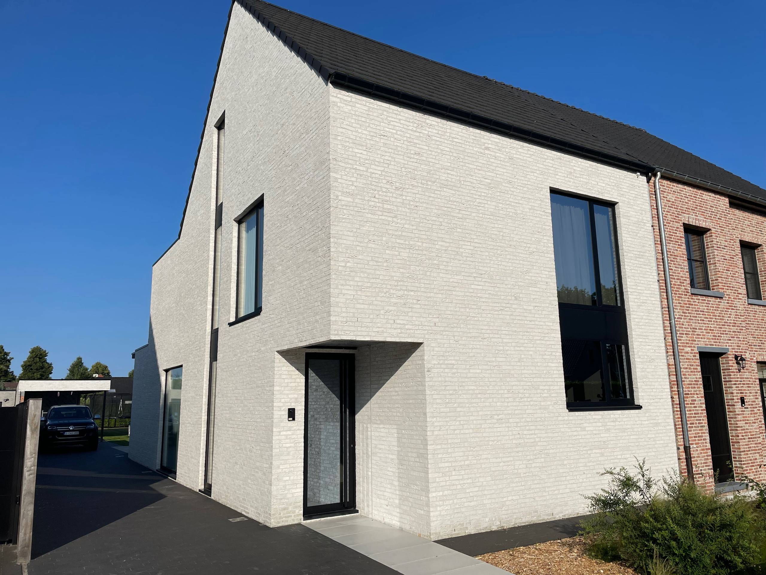 Huis te koop in Oud-Turnhout met 4 slaapkamers - foto 1