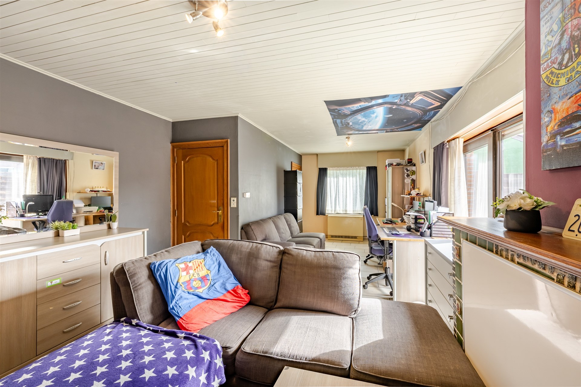 Te renoveren woning met garage en polyvalente ruimte - foto 4