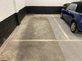 Garage for sale in Lier