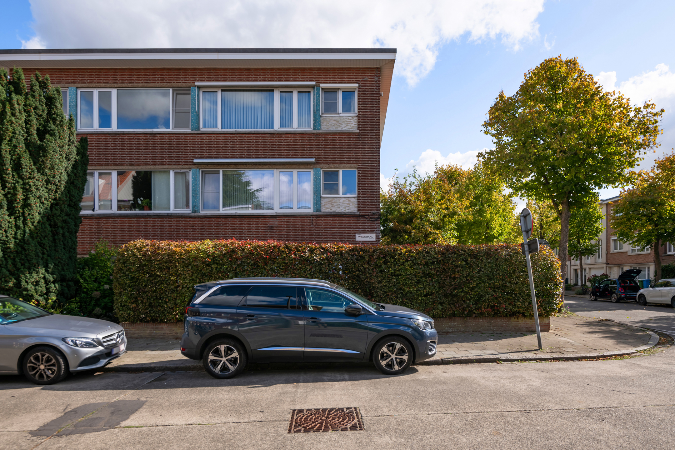 Op te frissen appartement met 2 slpks - foto 2