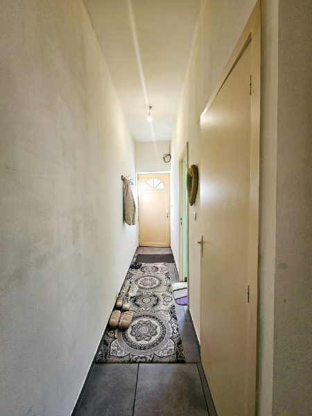 AANGENAME RIJWONING MET ZONNIGE TUIN - foto 2