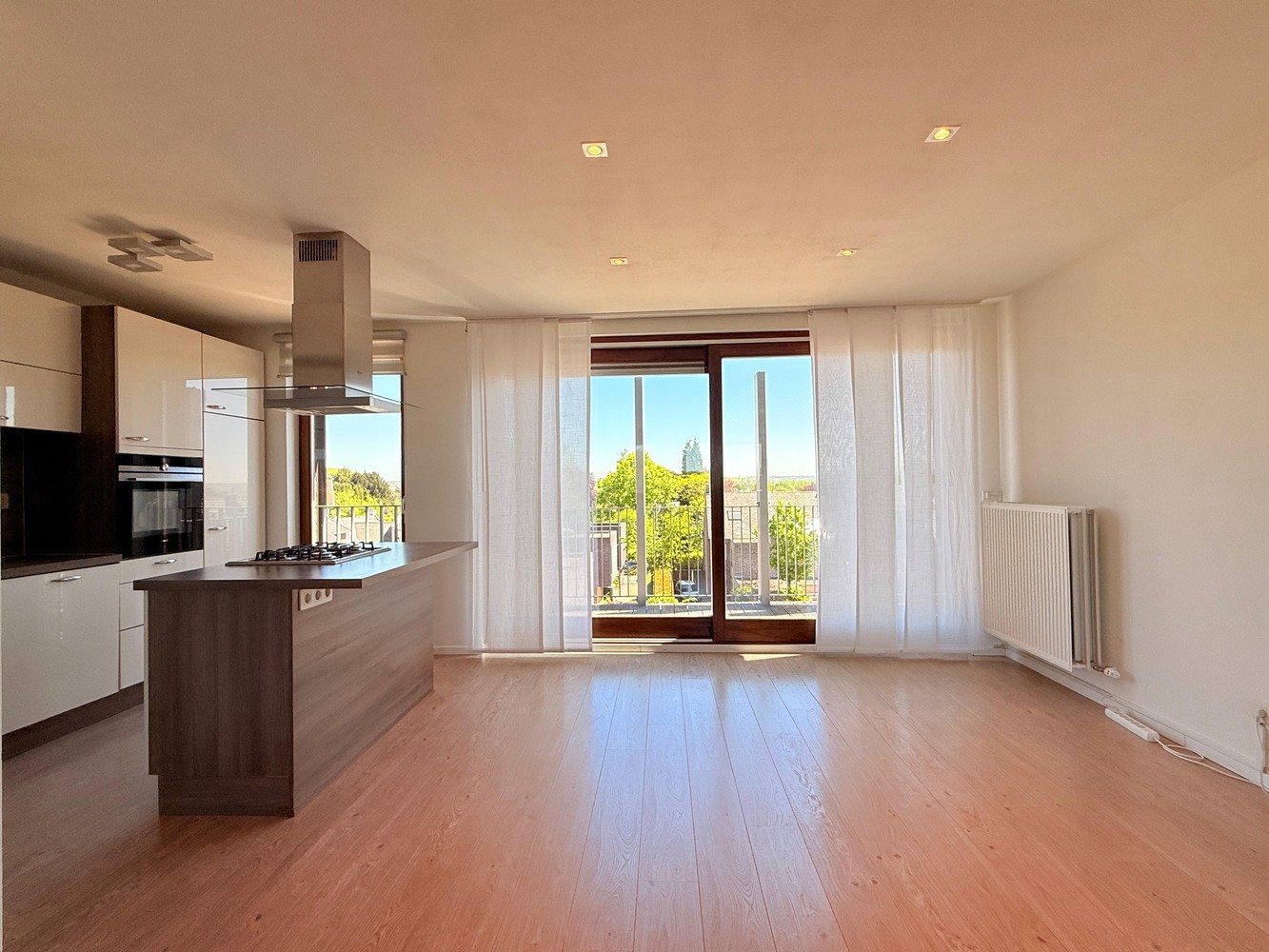 Exclusief appartement te huur in Smeermaas waar comfort en luxe hand in hand samengaan, gelegen op een boogscheut van het centrum van Lanaken en Maastricht (NL) - foto 4