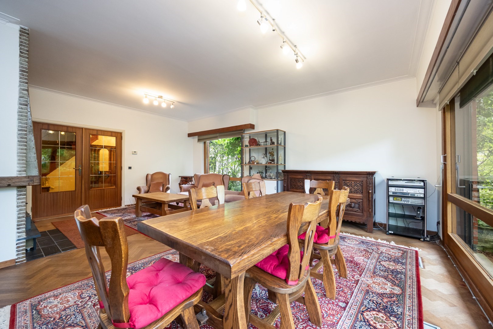 Ruime gezinswoning met 4 slaapkamers in het groene Hertebos - foto 5