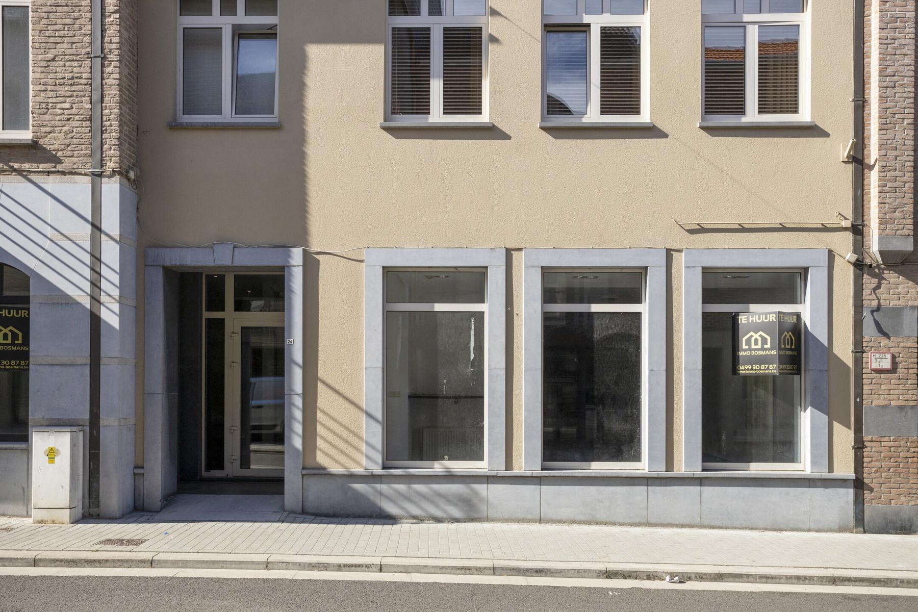 Commercial for rent in Sint-Truiden - photo 2